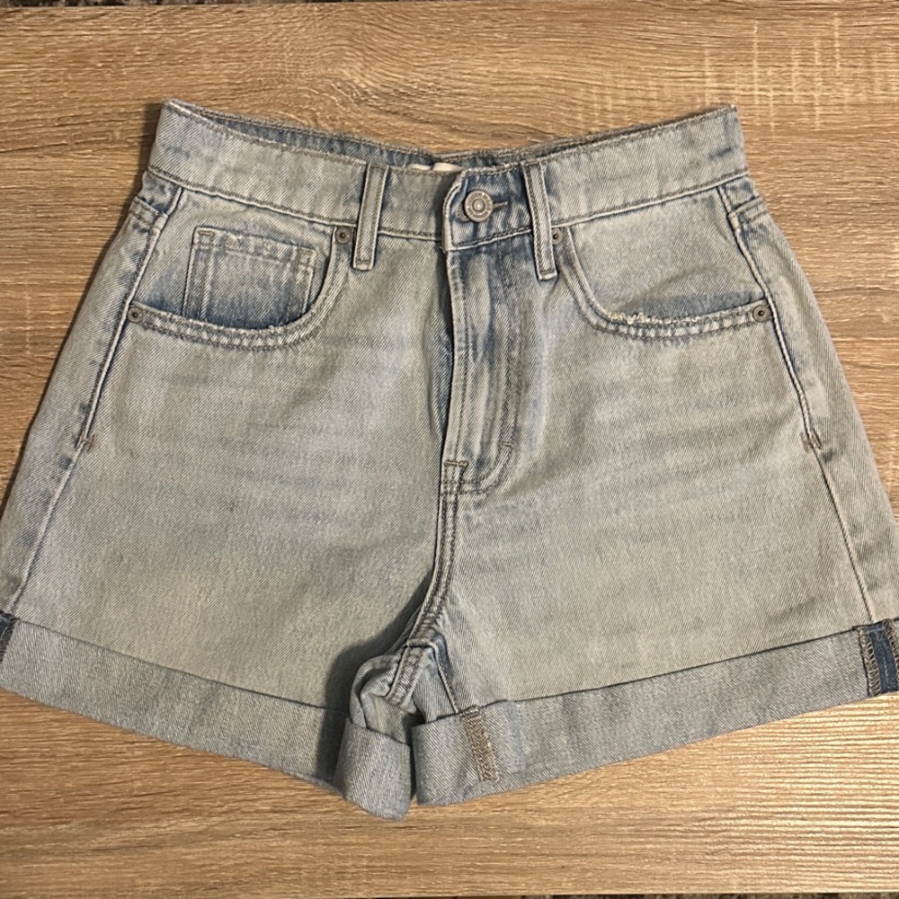 Hidden denim shorts